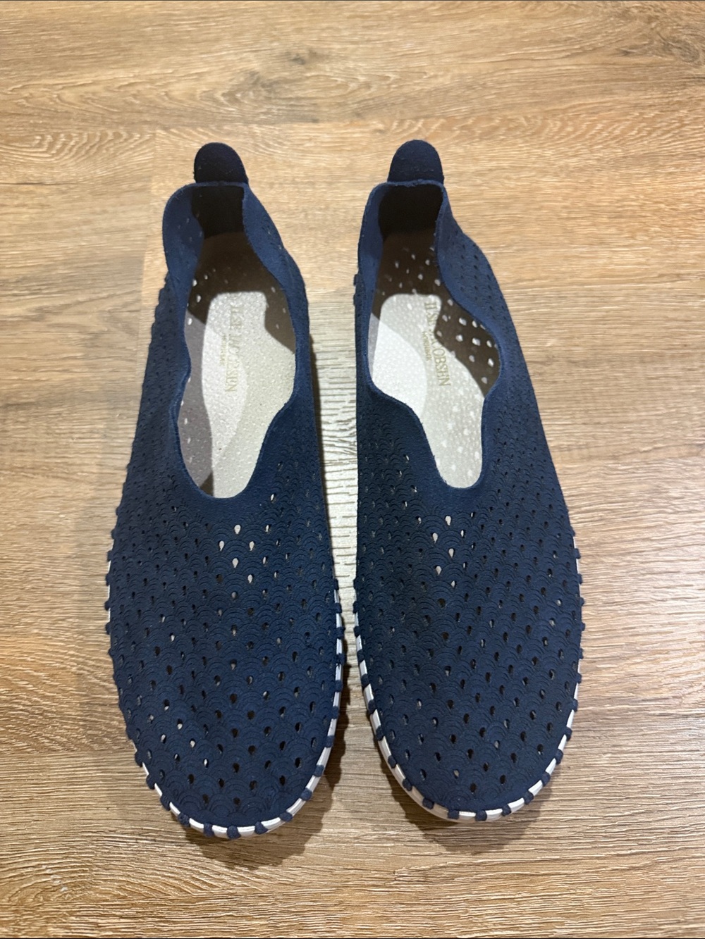 Ilse Jacobsen Tulip 3373 Dark Indigo Perforated Slip-On - Picture 3 of 11